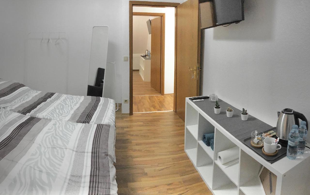 Kaiser Homestay Nürnberg Exterior foto